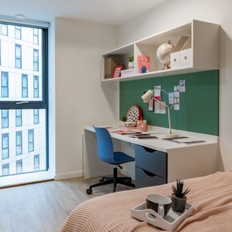 Gold Studio - Image 1